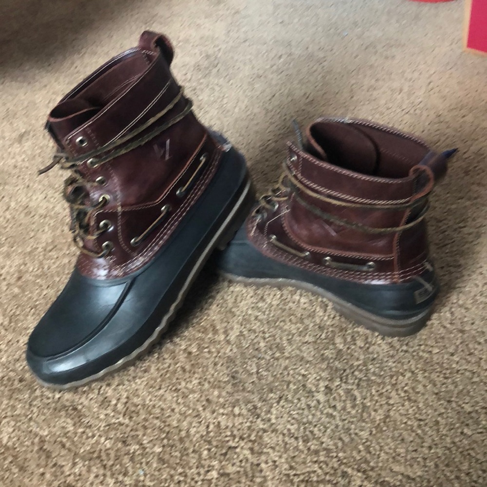 Sperry duck boots
